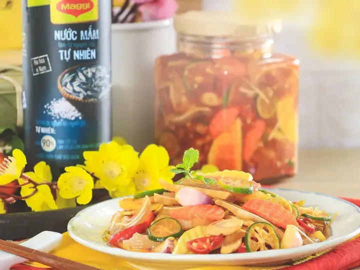 Tai heo ngâm sả tắc thumbnail