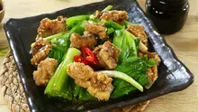 Cải Bẹ Xanh Xào Trứng Cá Thu