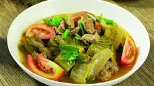 Gân Bò Kho Dưa Chua
