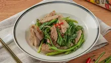 Giò Sống Xào Đọt Bí