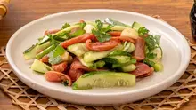 Lạp Xưởng Tôm Xào Dưa Chuột