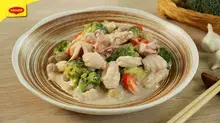 Mực Xào Rau Nấm Sốt Kem