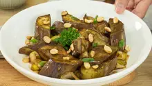 Cà Tím Xào Tỏi Tây Lạc Rang