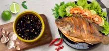 Sốt tương Maggi chấm cá chiên vị Bắc